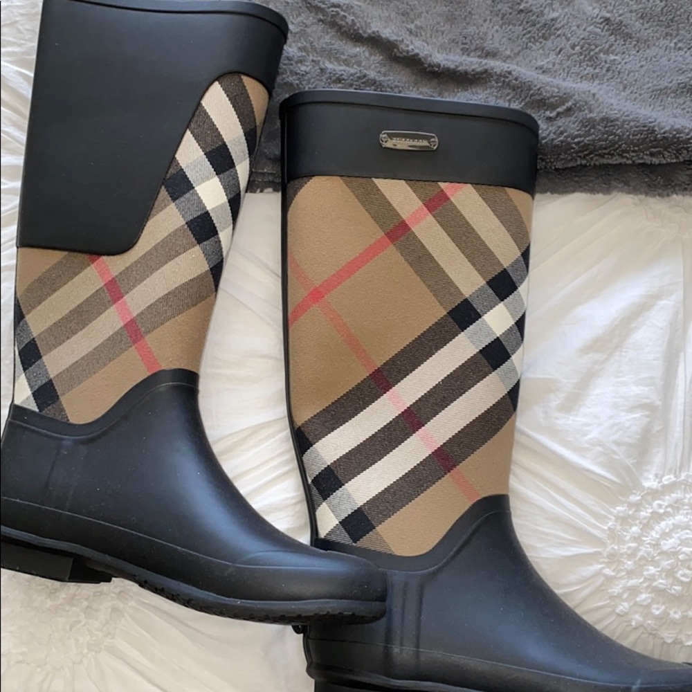 Burberry rain boots